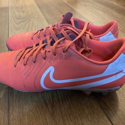 Men Size 7.5 Soccer Cleats Nike