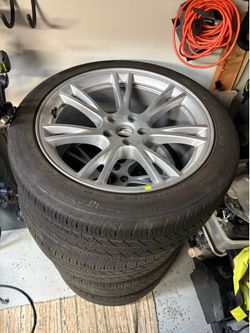 Original Tesla 19” rims and Continental Tires 255/45/19 on Tesla Model Y