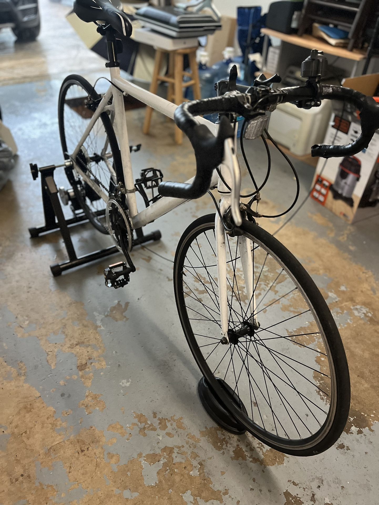 Static Bicycle Base And Bicycle