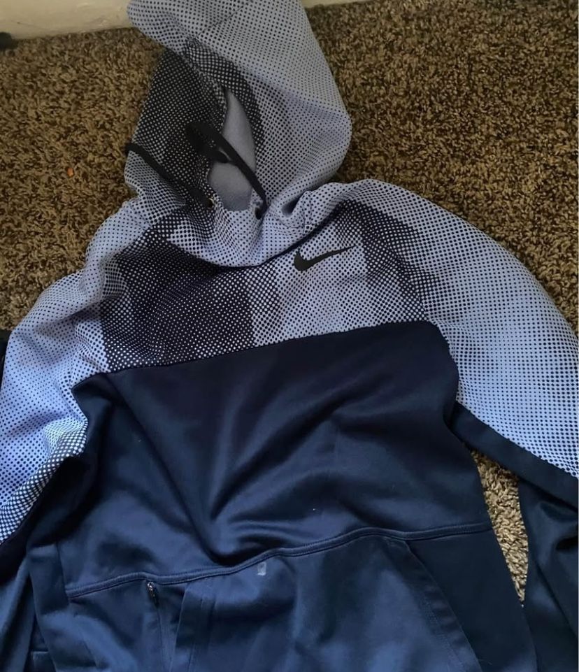 Nike Men’s Hoodie