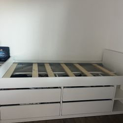 Twin Bed with Storage /4 Drawers 