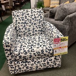 Swivel Chair 