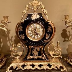 ✨VINTAGE ROYAL FRENCH CLASSICAL CLOCK SET 20C ANTIQUE GILT BRONZE & CANDELABRAS✨Juego De Reloj Antiguo Y Candelabros✨Candleholders✨Father’s Day Gift