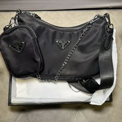 PRDA Designer Luxury Purse With Box And Cloth Makeup ✅