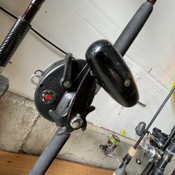 Tiger Ugly Stik 7’ Rod & Penn Free Spool Ocean Reel