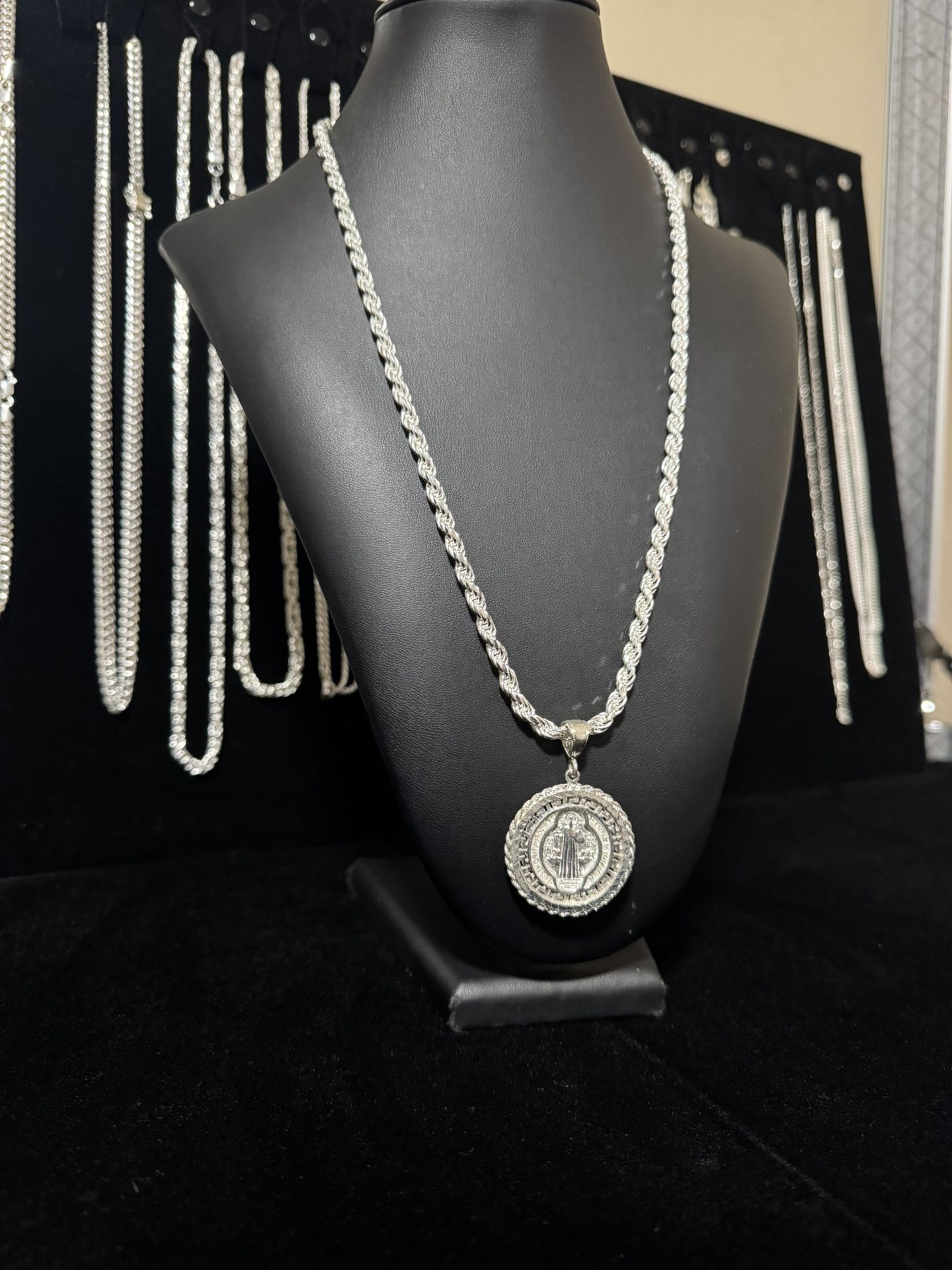 925 Italian Silver Rope Chain With San Benito With Rope Bezel