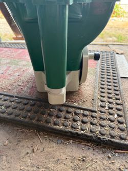 Pennington Seed Spreader