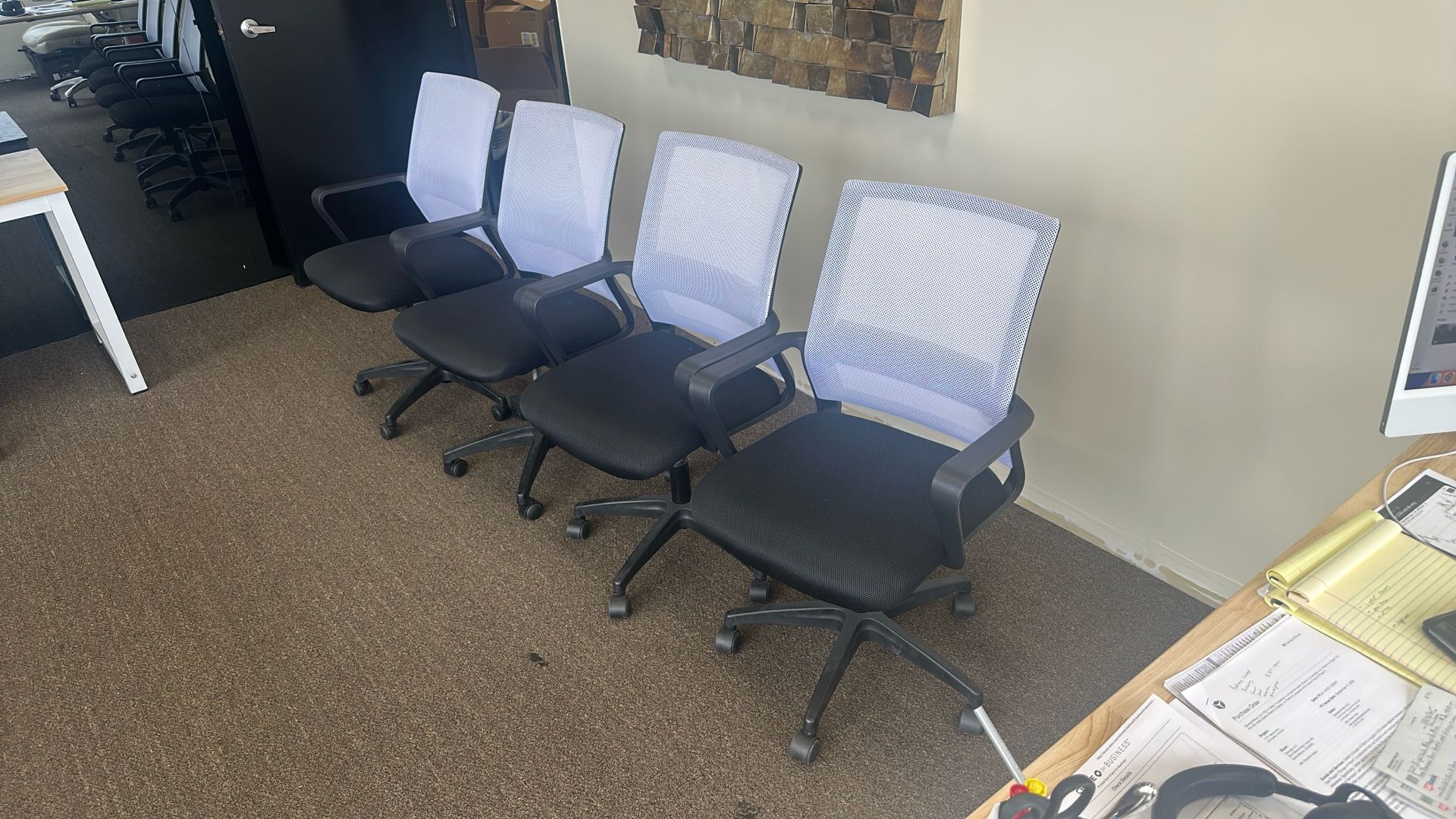 4x Comfortable Office Chairs