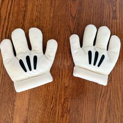 Mickey Mouse Hands 