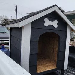 Dog House 4ft High 43 Inches Long 35 Inches Wide $215