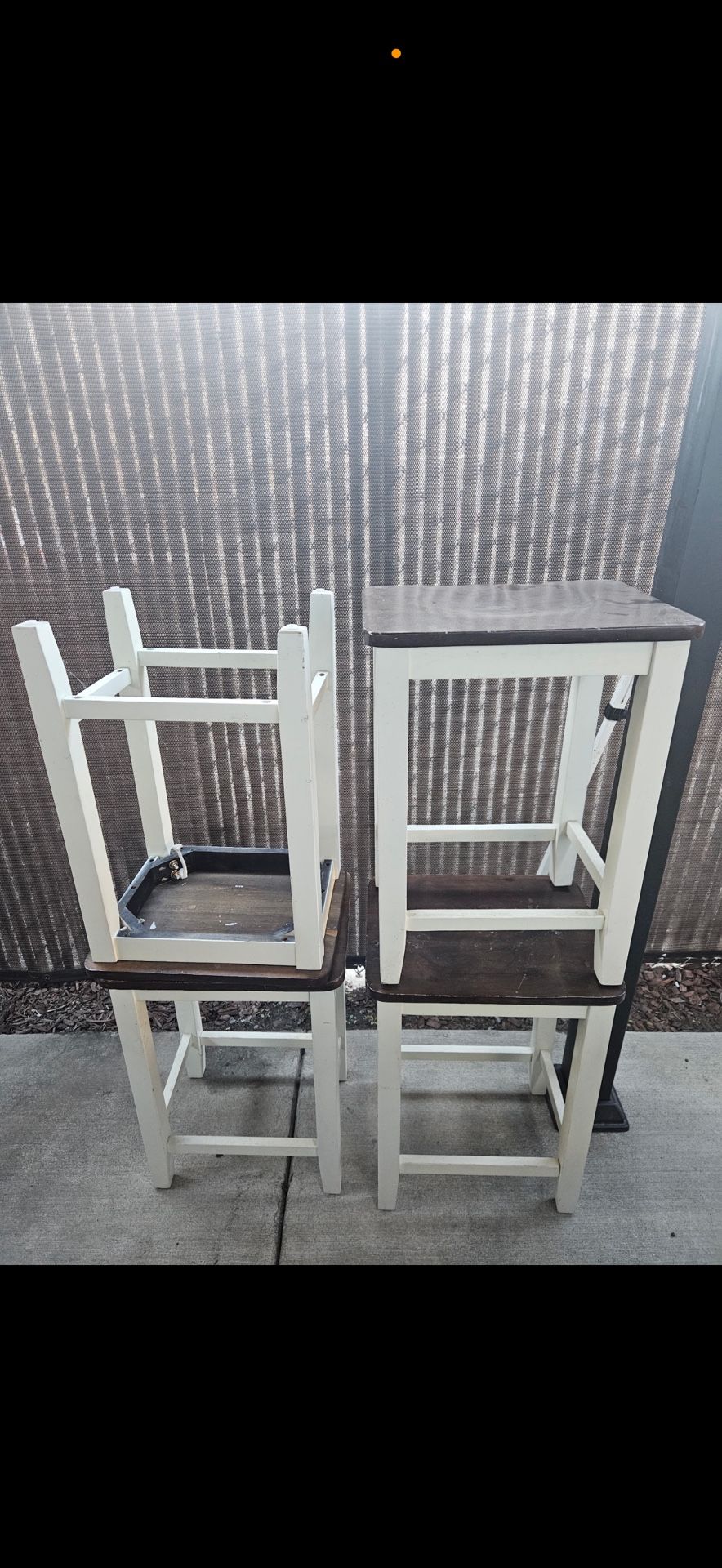 4 Barstools