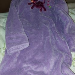 Girls Size 10 Robe 