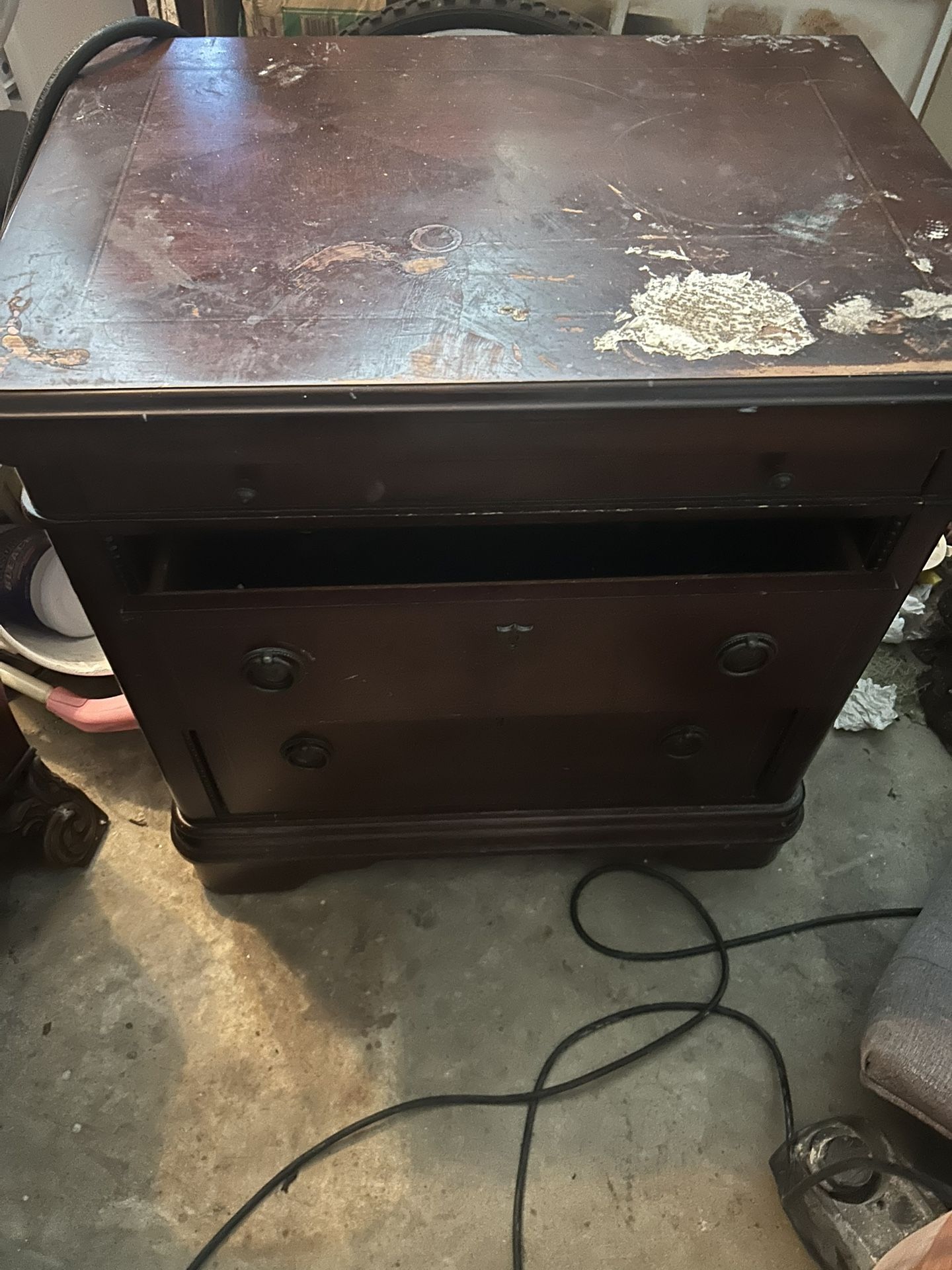 Wood Dresser 