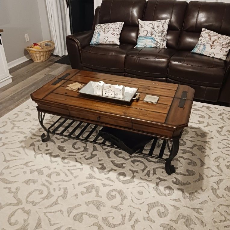 Coffee Table And End Tables