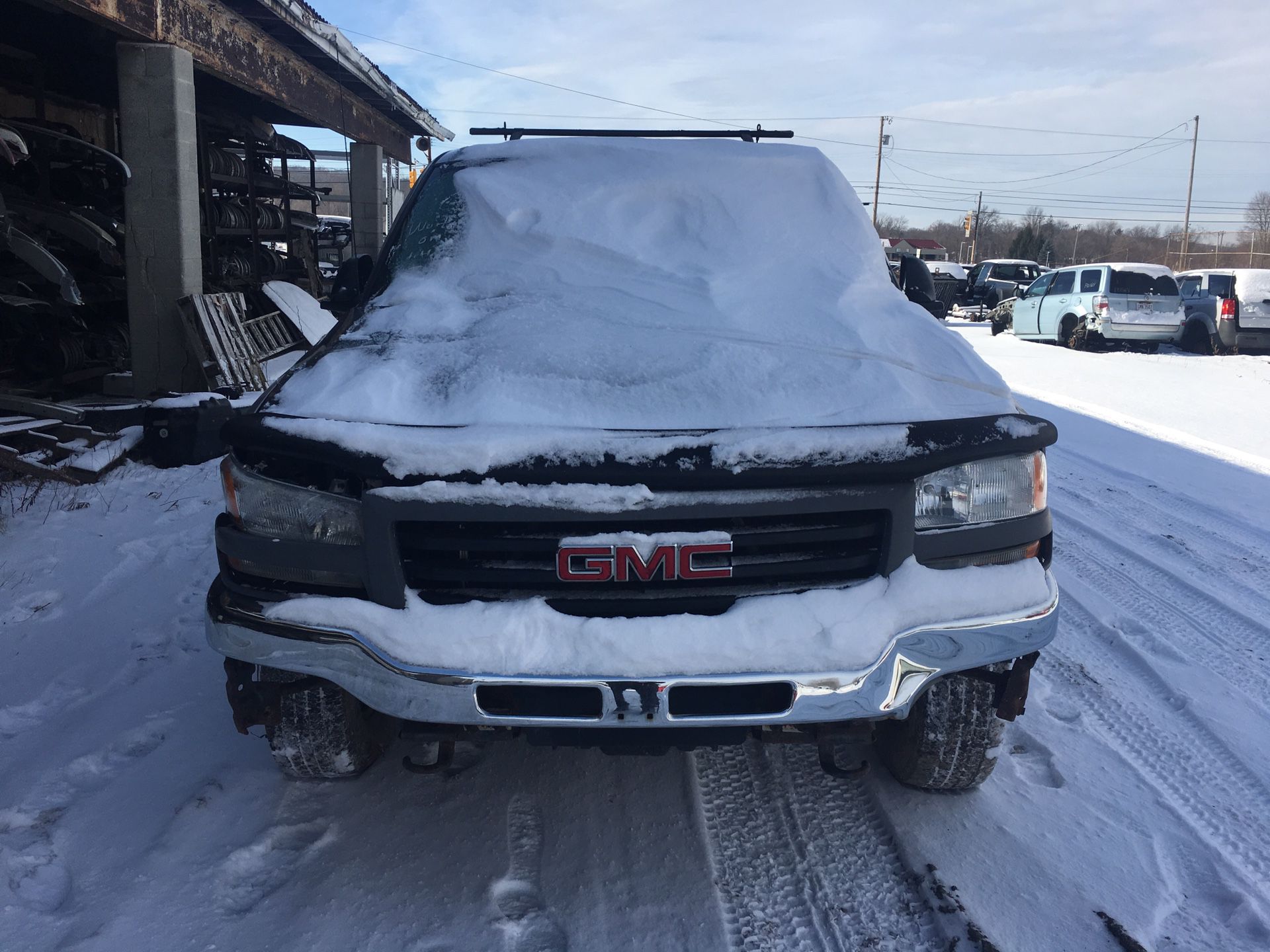 Parting out 2004 GMC Sierra 1500 Pickup 4x4