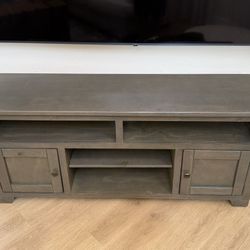 Living Spaces Tv Stand Entertainment System Dresser 