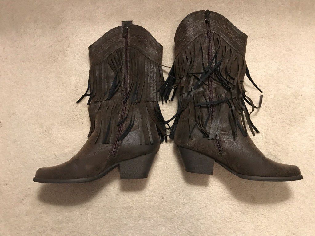 Brand New Never Worn Pierre Dumas Size 8.5 Women's Brown Fringe Cowgirl Boots
