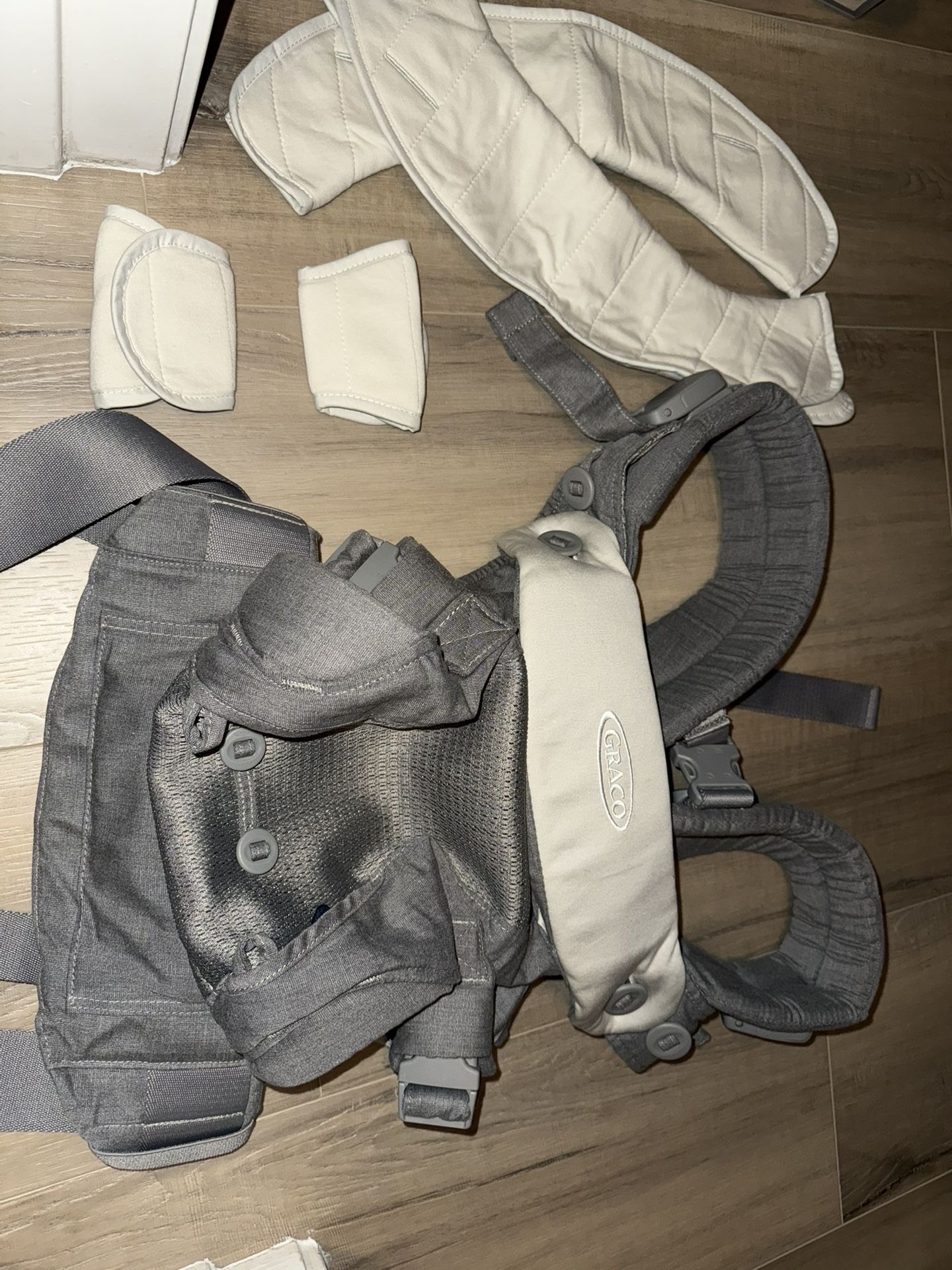 Graco 4 In 1 Cradle Me Baby Carrier 