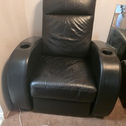 2 Piece Recline Couch.