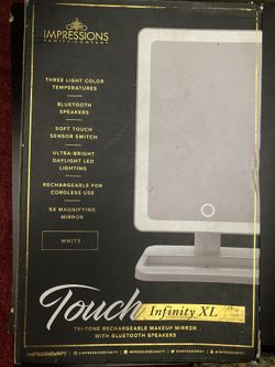 Brand New Light Up Vanity Mirror With Bluetooth Speakers