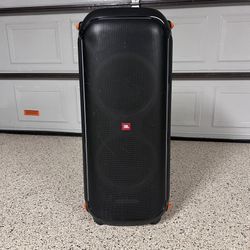 JBL Partybox 710