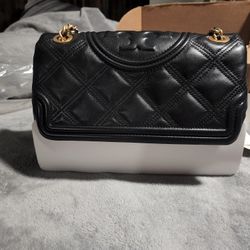 Tory Burch Fleming Soft