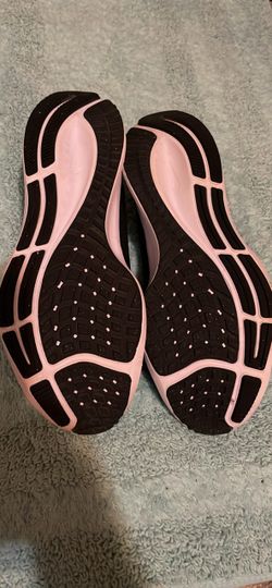 Nike Running Sneakers Pink and Black