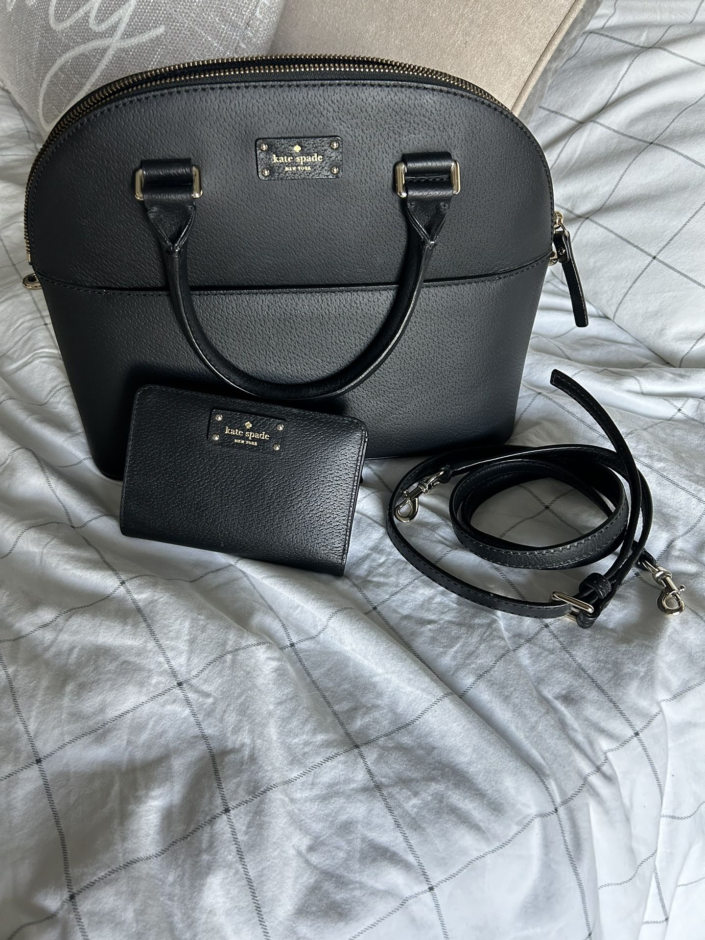 Kate Spade Purse & Matching Wallet
