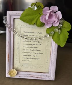 5 x 7 Picture Frame. With 3D Enamel Jewelled Lavender Flowers & Crystals. See Below Description: 3D Enamel Jewelled 5 x 7 Picture Frame. Lavender Flo