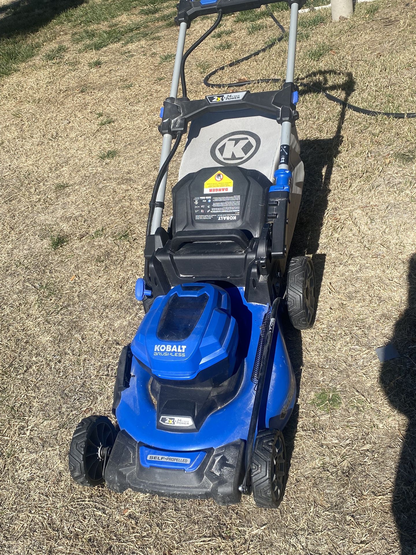 Kobalt 2x24 48-volt 20-in Cordless Self-propelled 5 Ah (Battery and Charger Included) Item #1774923 Model #KLMS 2524A-03