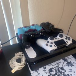 PS4 Slim - With Games And Controllers 