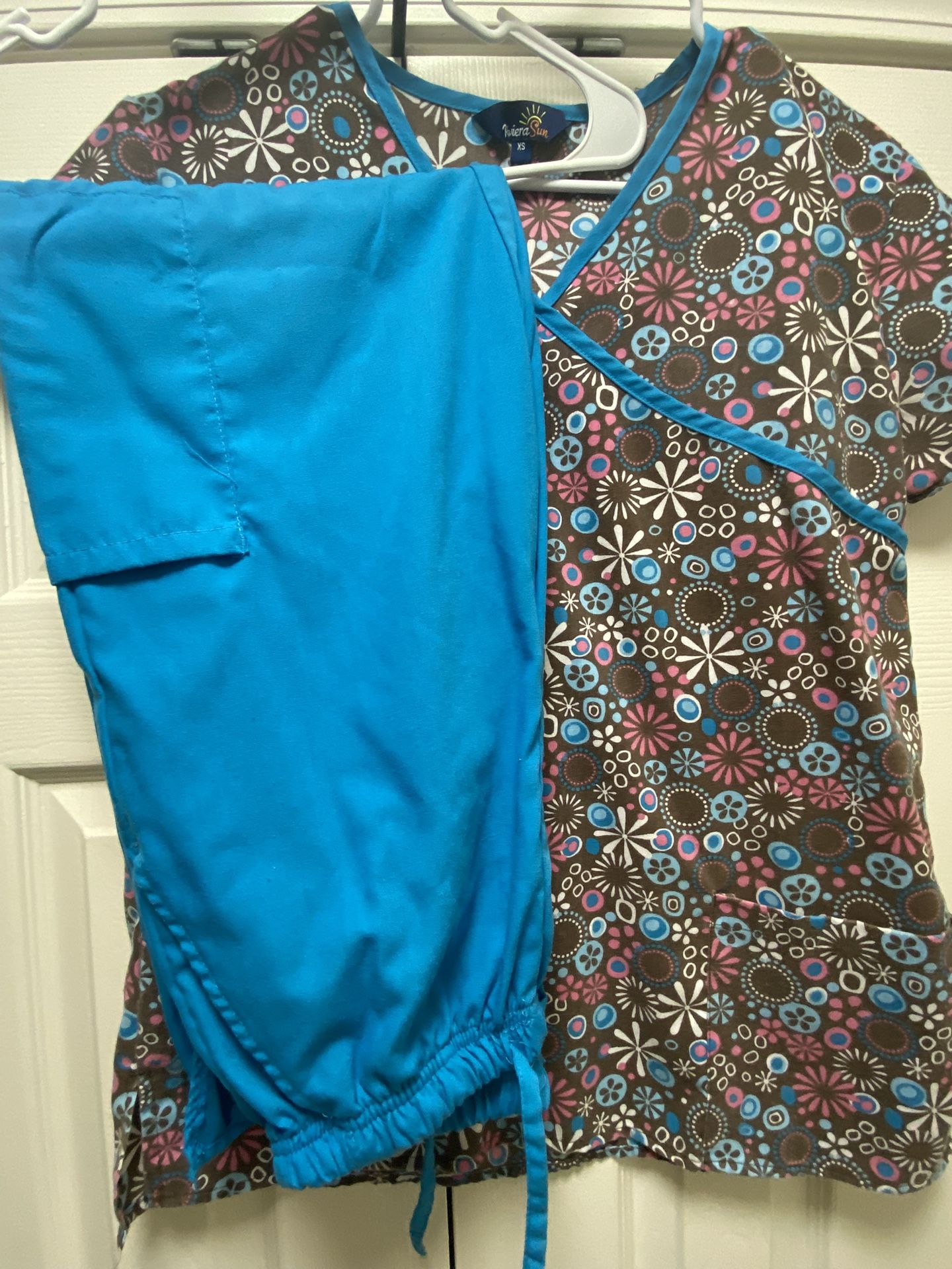 New Scrub Set- Size XS