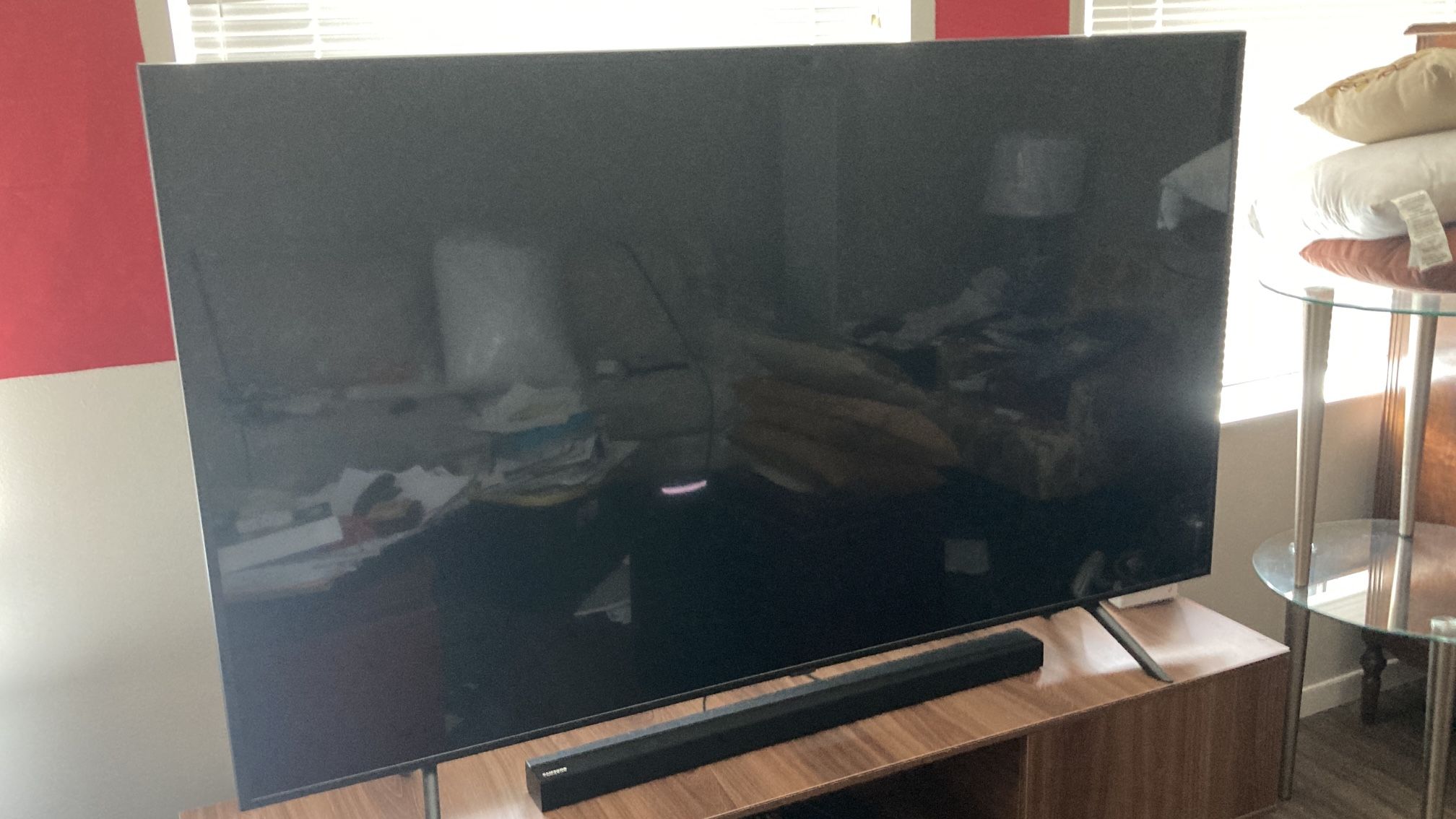 75” Samsung TV