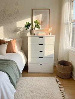 Tall Chest Minimal & Modern 5-Drawer White