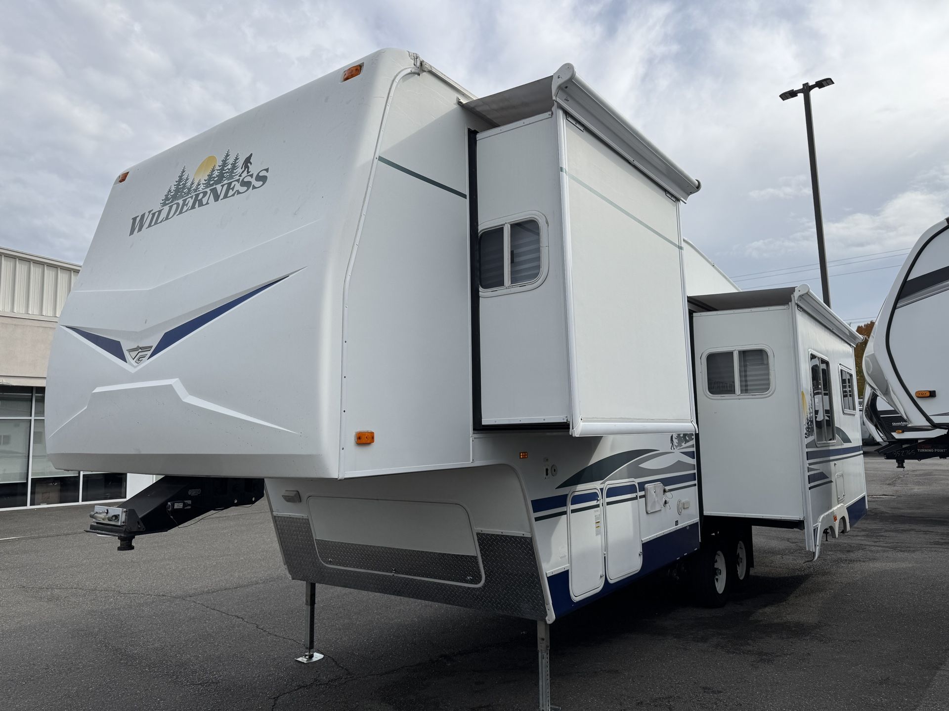 2007 FLEETWOOD WILDERNESS 305RLS