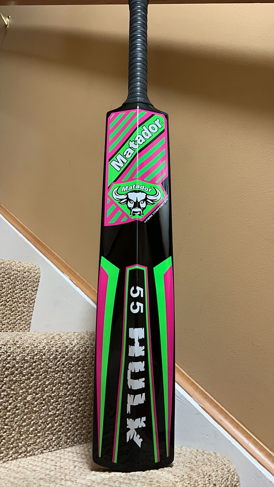 Matador Hulk 55 Composite Fiber Cricket Bat - Black