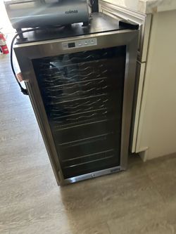 NEWAIR® 27-BOTTLE 16.9" STAINLESS STEEL FREESTANDING WINE  cooler FRIDGE