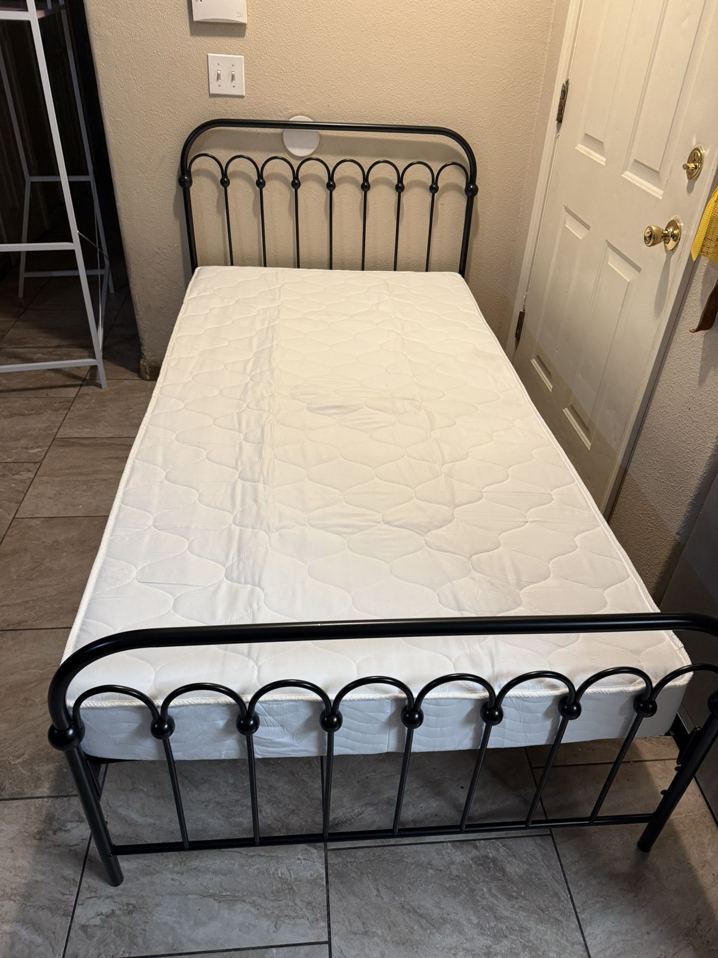 Twin Size Bed Frame With Mattress In Black