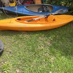 2 Kayaks 
