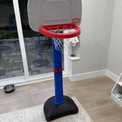 Little Tikes Basketball Hoop