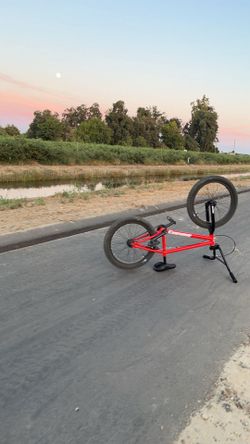 Sunday blueprint 20’’Top Tube