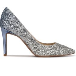 Size 5 Nine West New