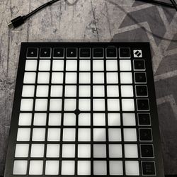 Novation Launchpad Mini [MK3] — Portable MIDI 64-Pad, USB Grid Controller for Ableton Live and Logic Pro