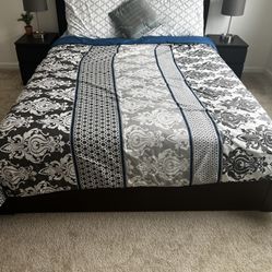Queen bed, mattress, pillow, lamp and side tables