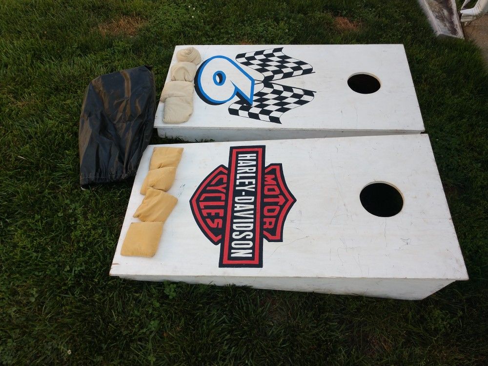 Cornhole Game