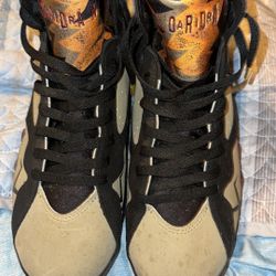 Olive 7s Sz 11.5