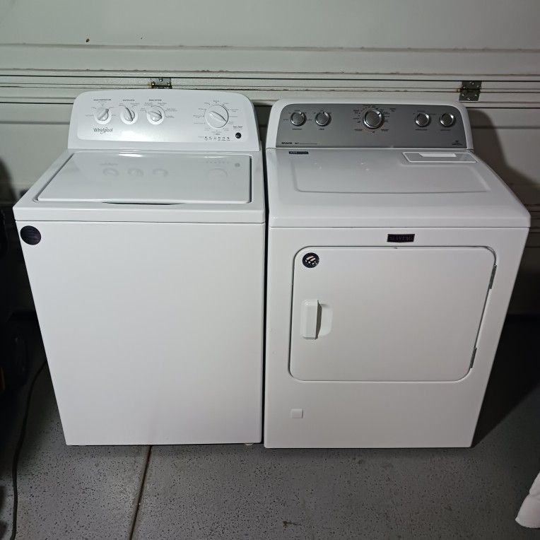 Whirlpool Washer And Maytag Bravos Gas Dryer Great Working Condition
