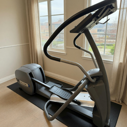 2006 Precor EFX 5.23 Elliptical – Good Condition, Includes Gym Mat - Los Angeles, CA