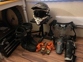 Motorcycle Riding gear & Accessorys