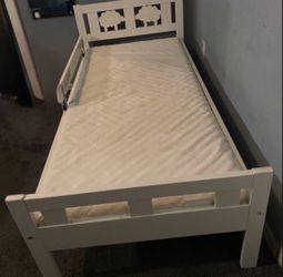 IKEA Kids Bed Like A New with Matress
